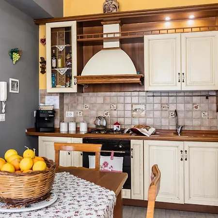 La Casa Di Marta Holiday home *